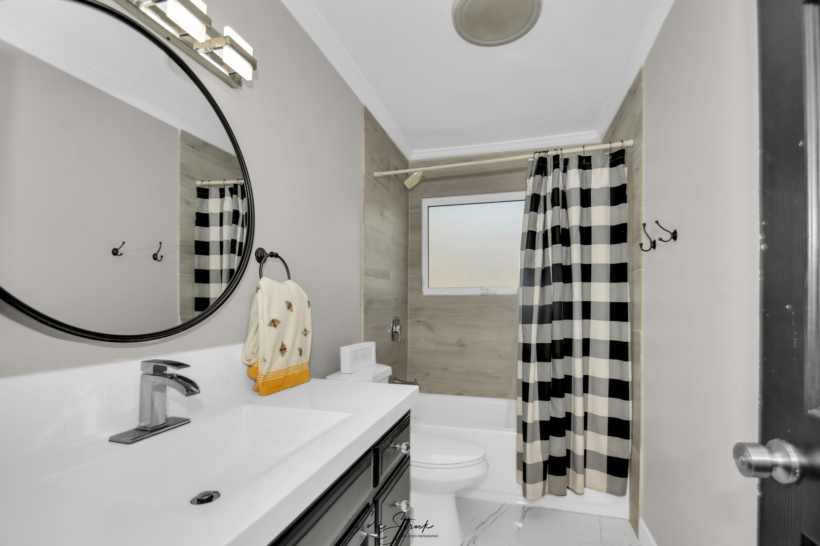 217 Sherman Avenue, Montgomery, IL 60538