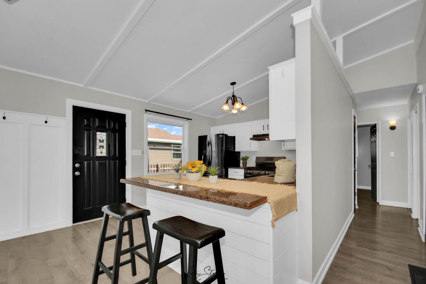 217 Sherman Avenue, Montgomery, IL 60538