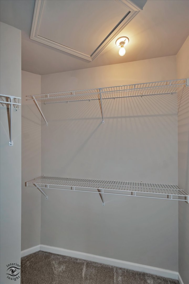 16616 Grants Trail, Orland Park, IL 60467