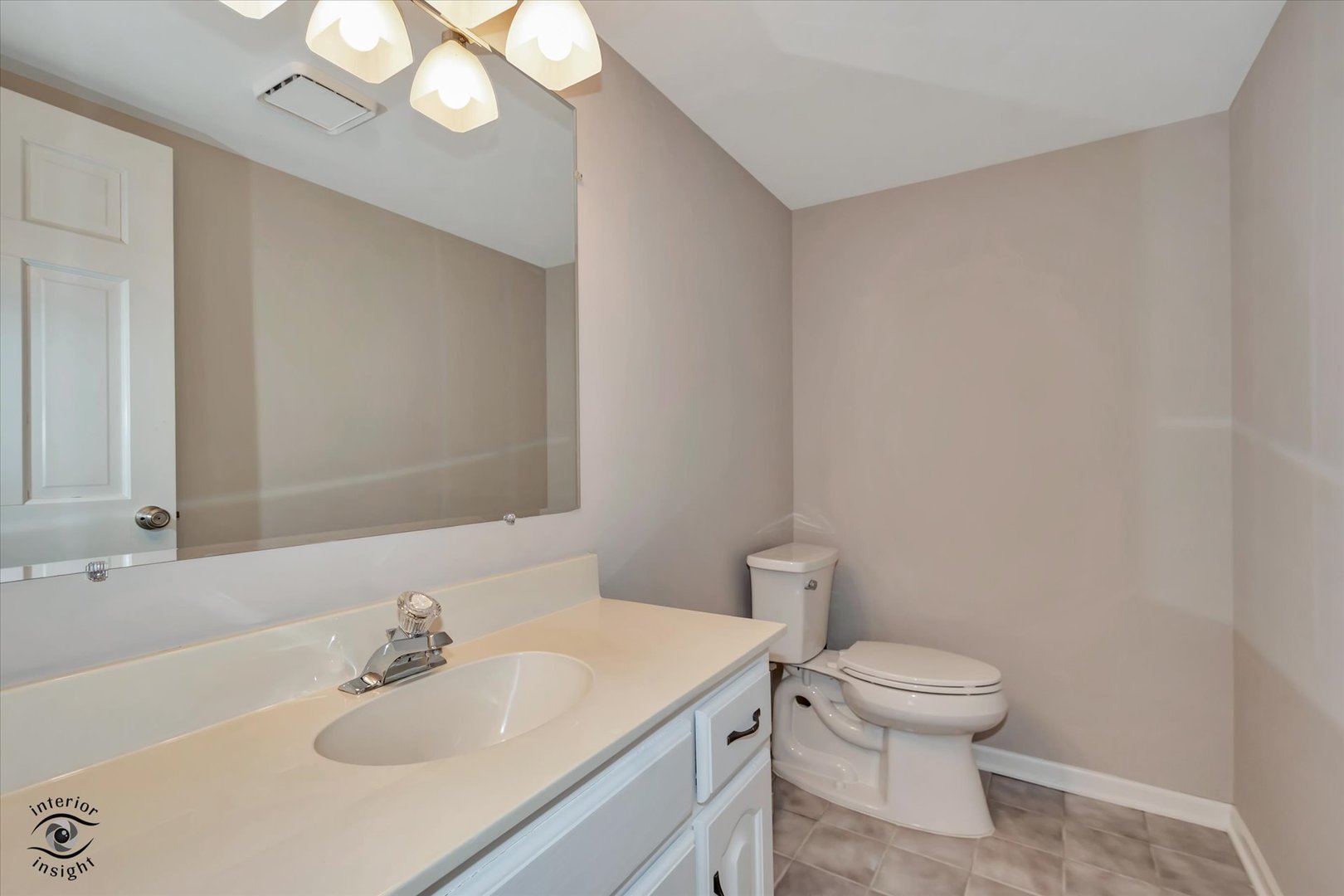 16616 Grants Trail, Orland Park, IL 60467