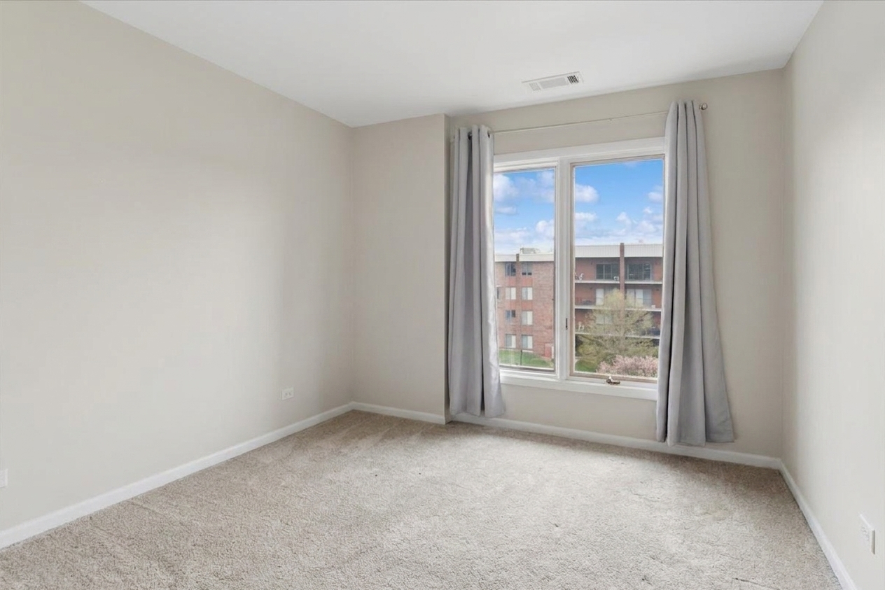 6545 Main Street #407, Downers Grove, IL 60516