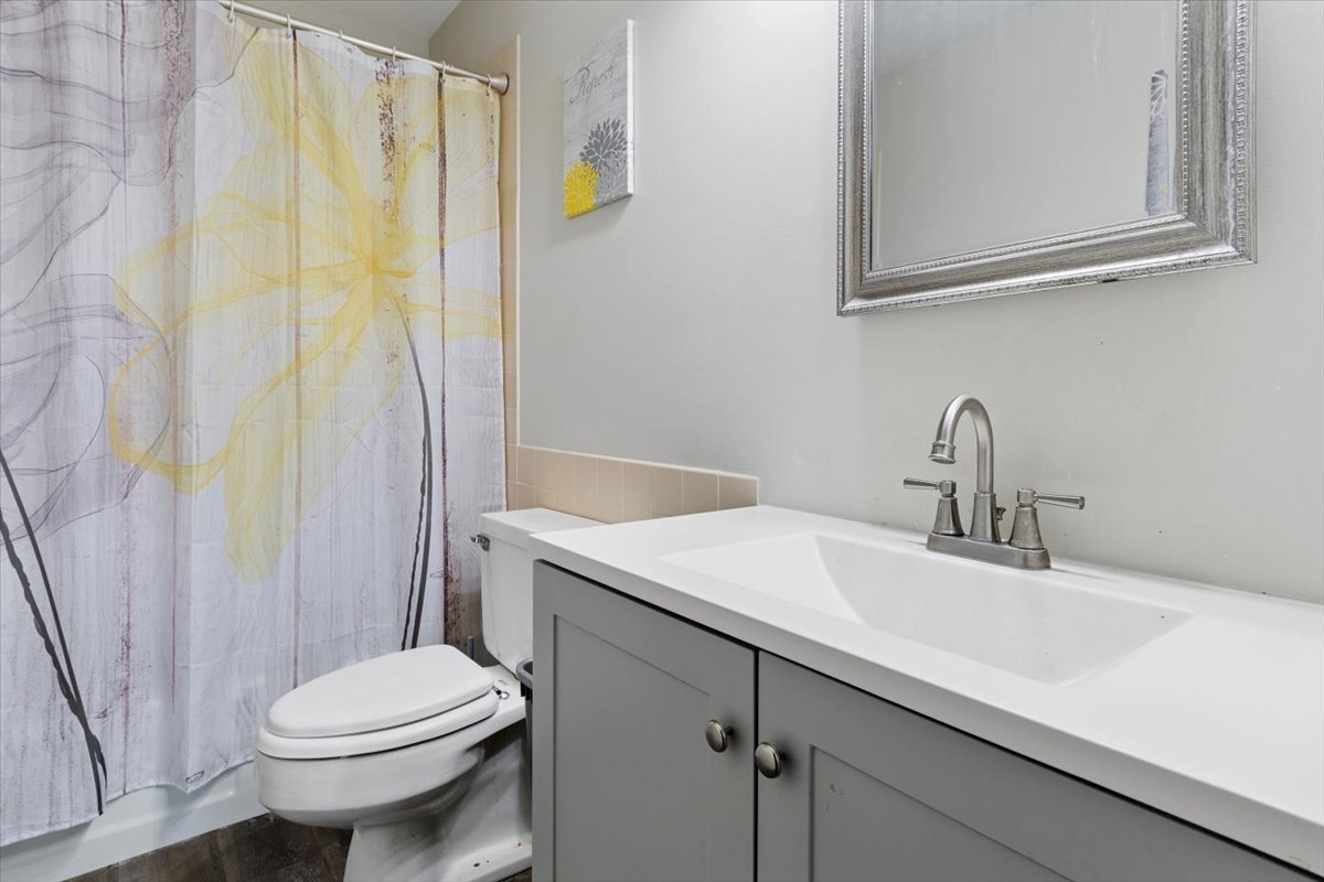 6545 Main Street #407, Downers Grove, IL 60516