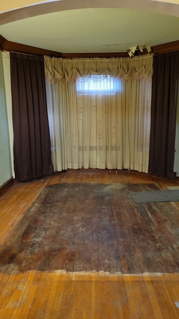 6131 S Honore Street, Chicago, IL 60636