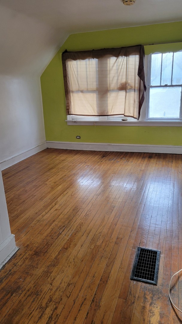 6131 S Honore Street, Chicago, IL 60636