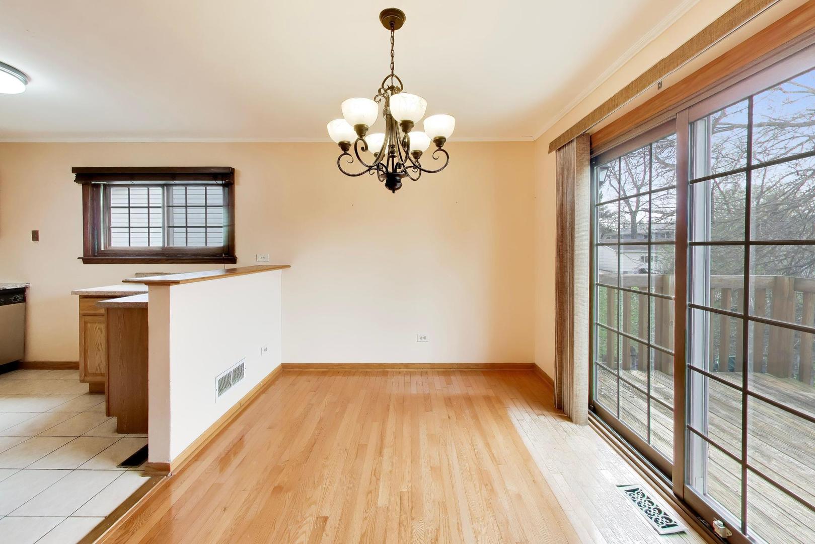 1101 Hunter Street, Lombard, IL 60148