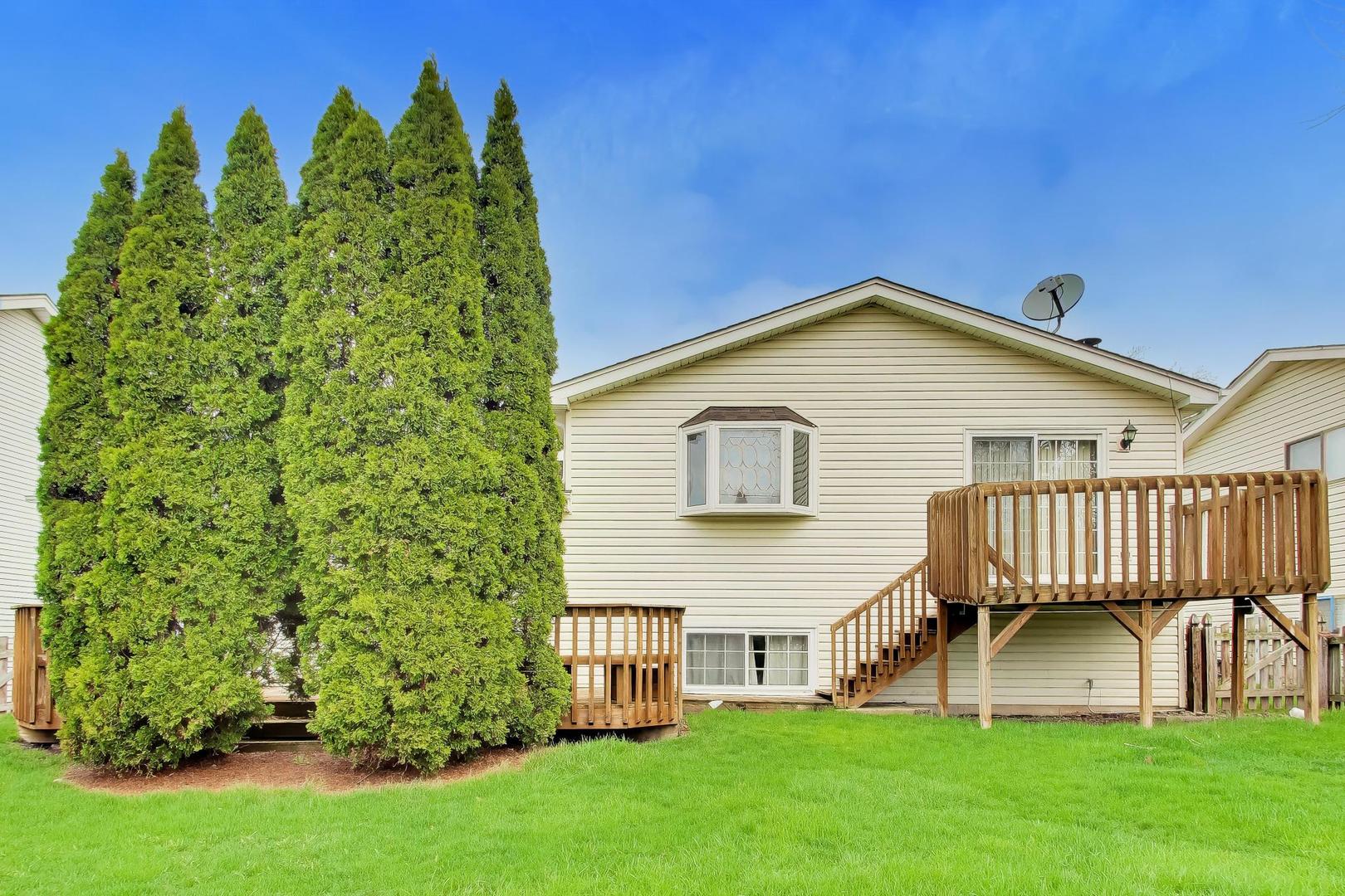 1101 Hunter Street, Lombard, IL 60148