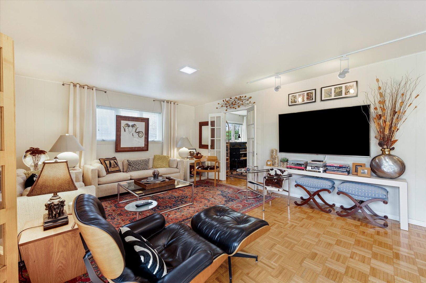 631 S Fern Court, Elmhurst, IL 60126