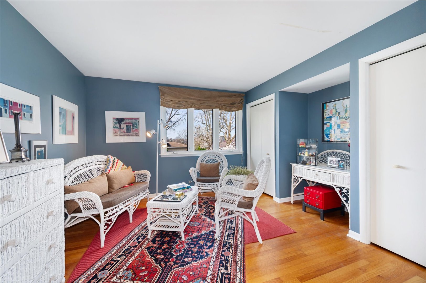 631 S Fern Court, Elmhurst, IL 60126