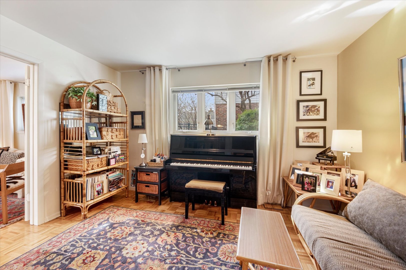 631 S Fern Court, Elmhurst, IL 60126