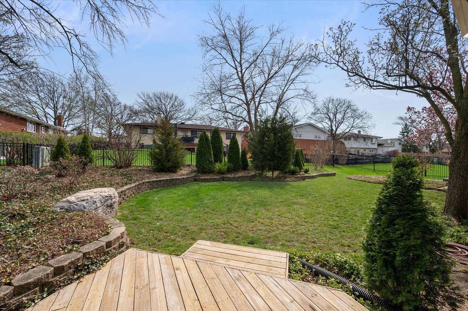 631 S Fern Court, Elmhurst, IL 60126