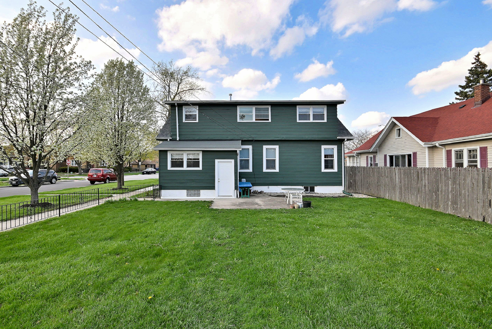 2221 119th Place, Blue Island, IL 60406