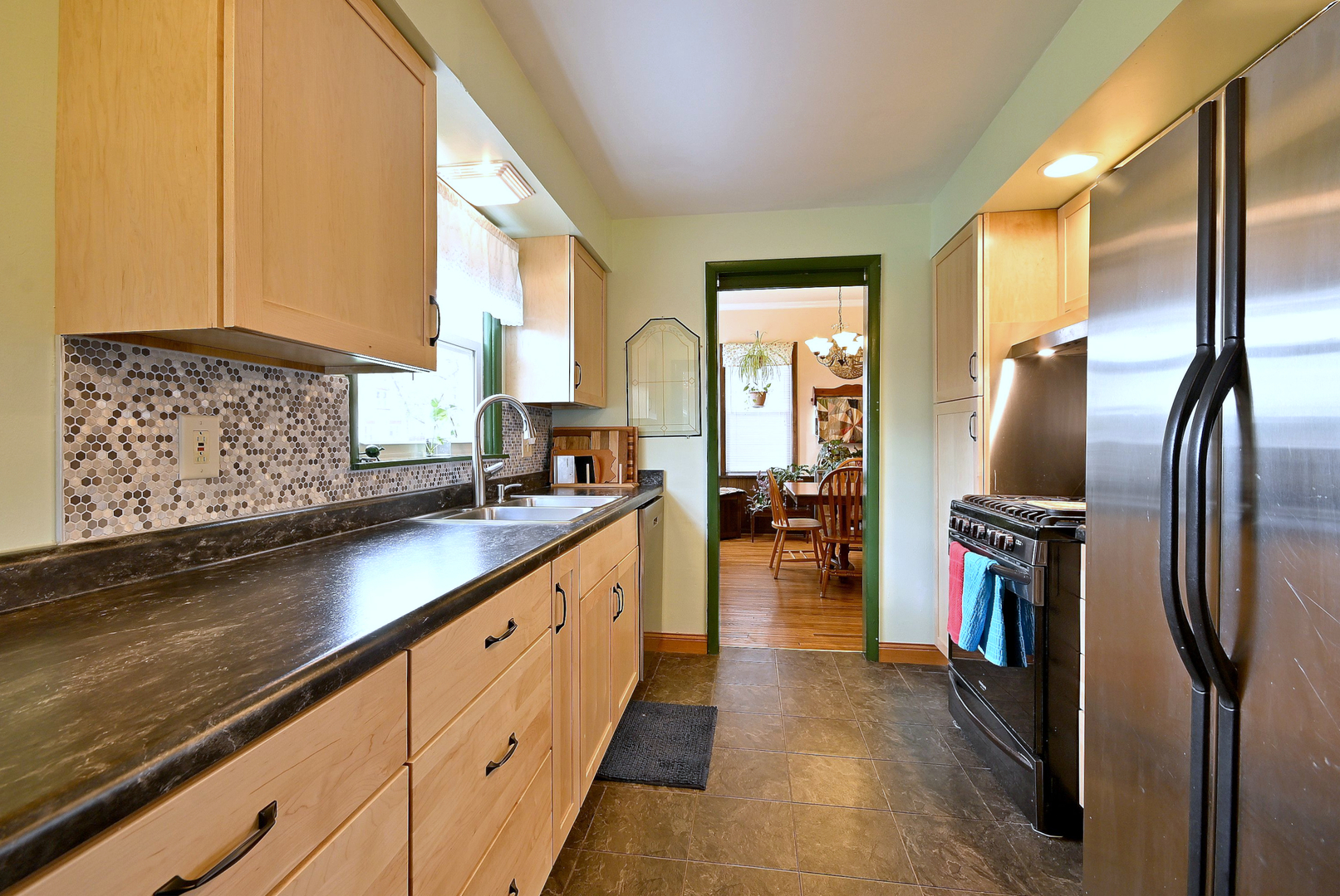 2221 119th Place, Blue Island, IL 60406