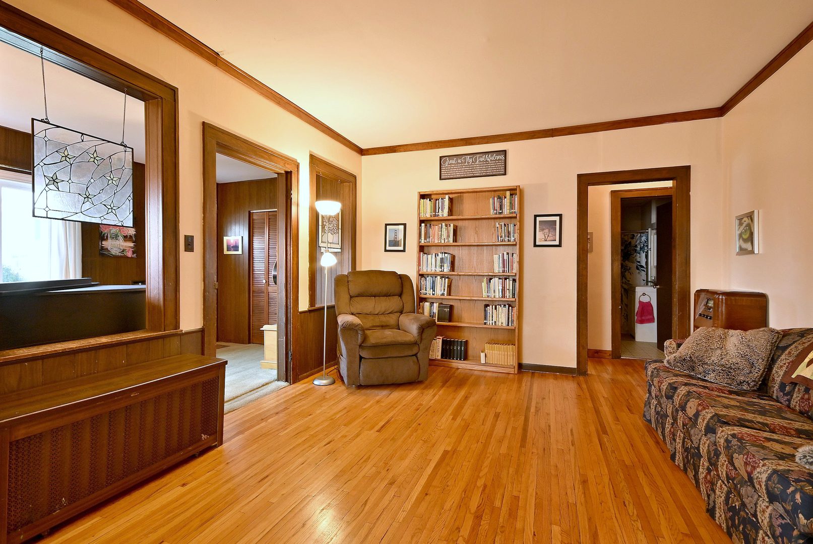 2221 119th Place, Blue Island, IL 60406