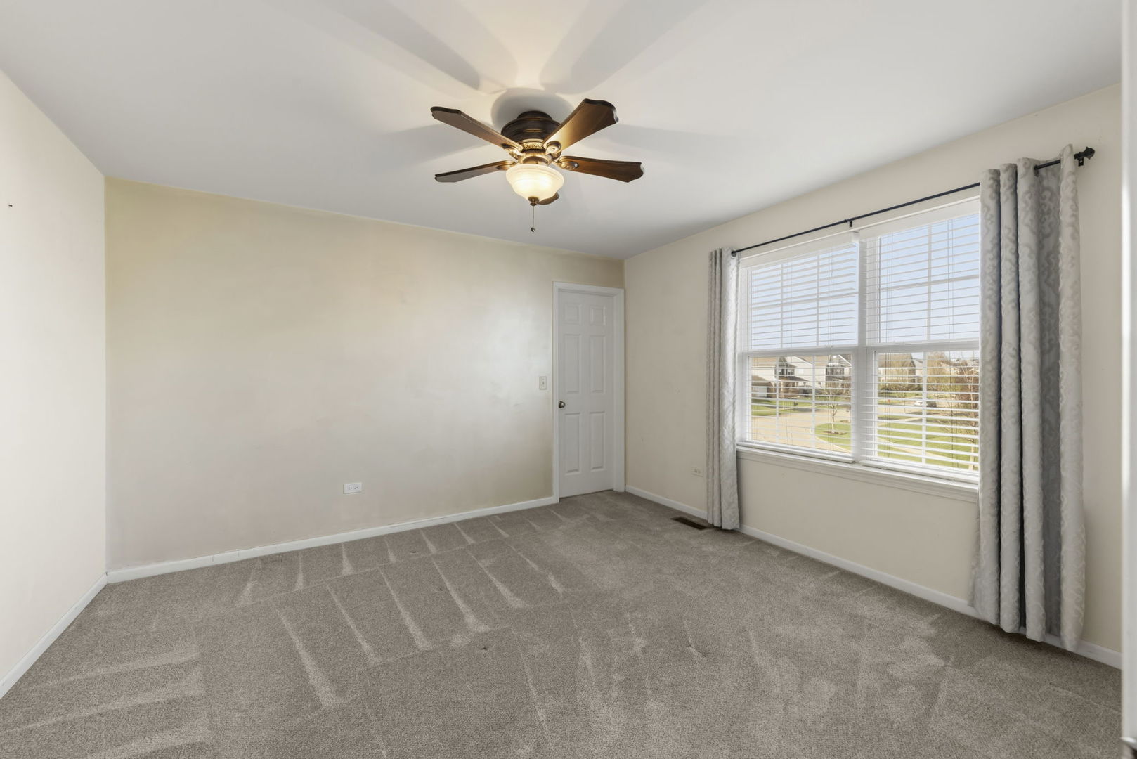 222 Julep Avenue, Oswego, IL 60543