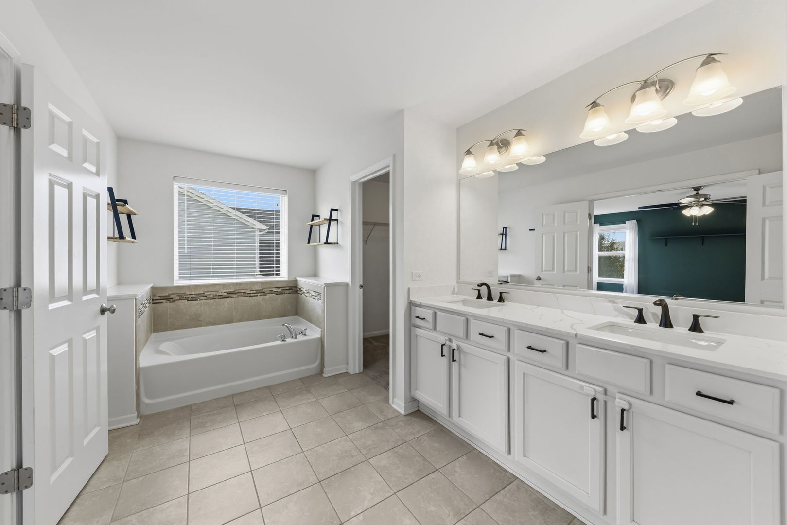 222 Julep Avenue, Oswego, IL 60543