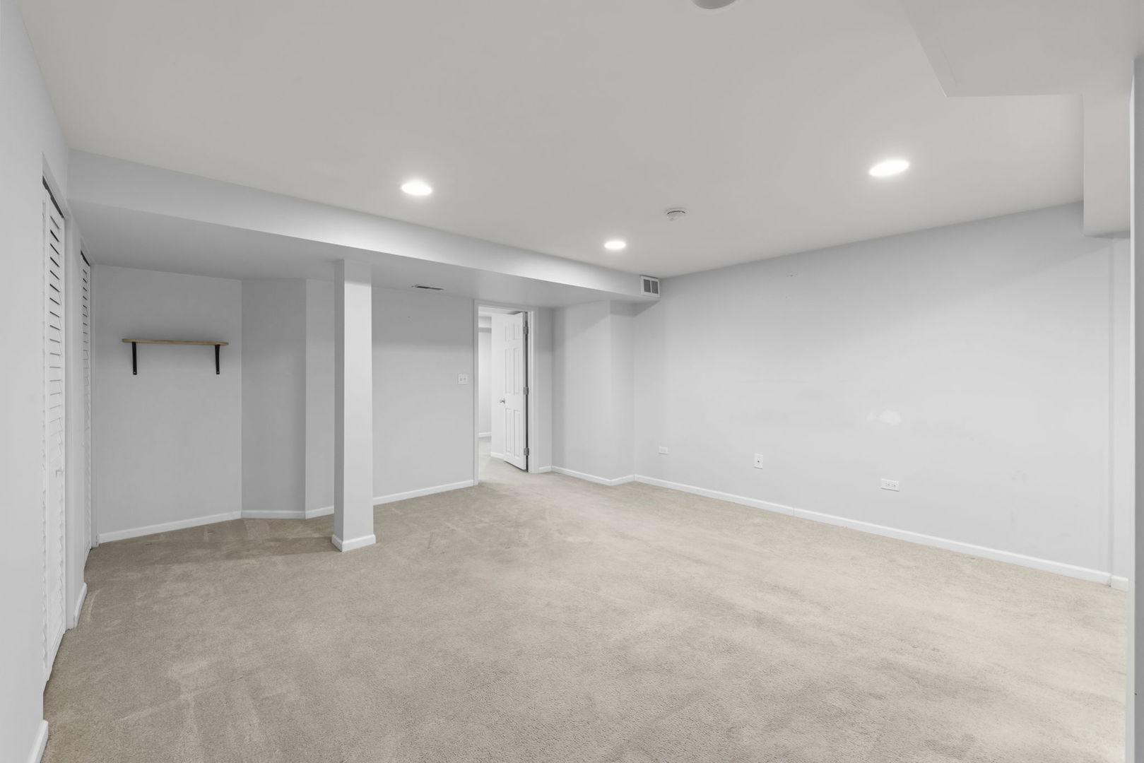 222 Julep Avenue, Oswego, IL 60543