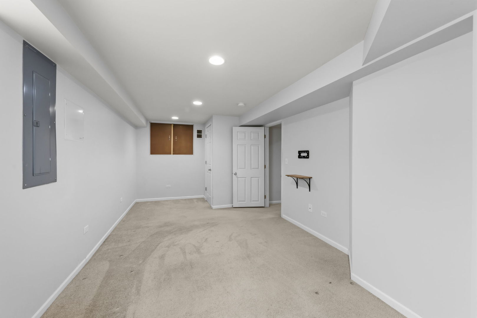 222 Julep Avenue, Oswego, IL 60543