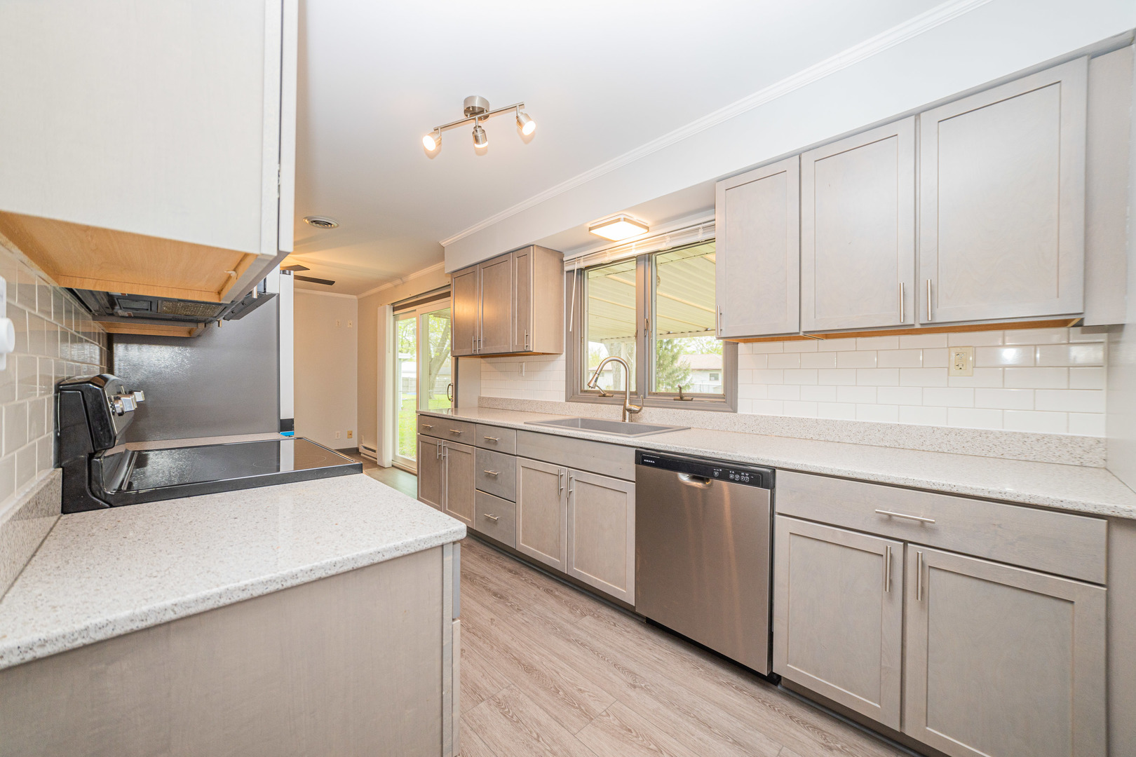 307 Illini Drive, Minooka, IL 60447