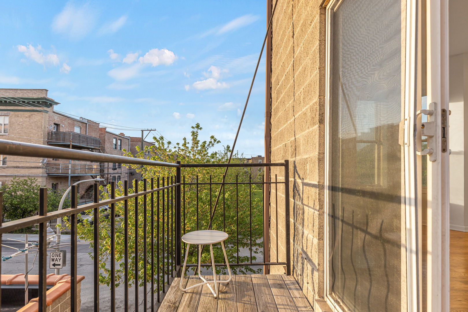 4800 S St Lawrence Avenue #2N, Chicago, IL 60615