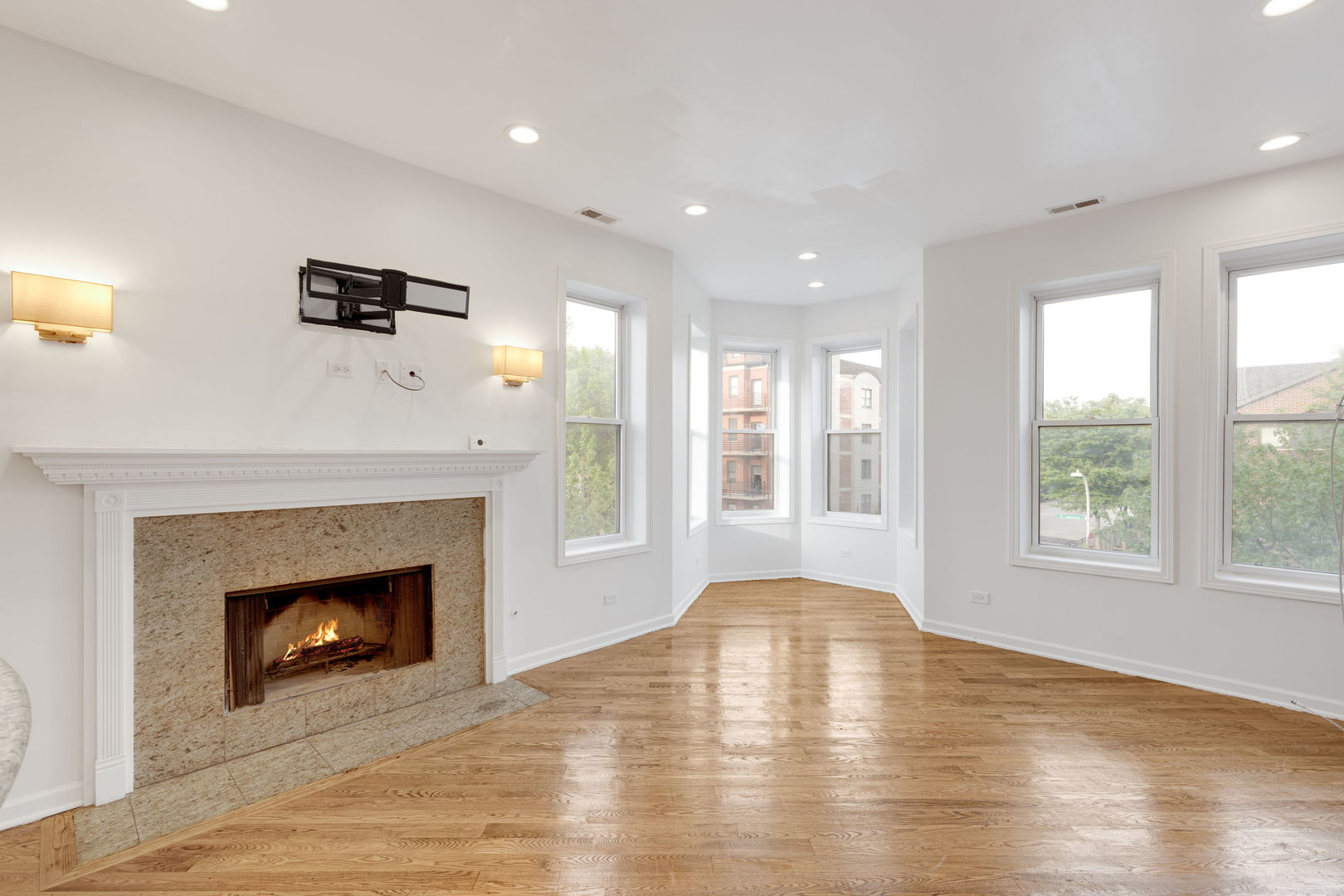 4800 S St Lawrence Avenue #2N, Chicago, IL 60615