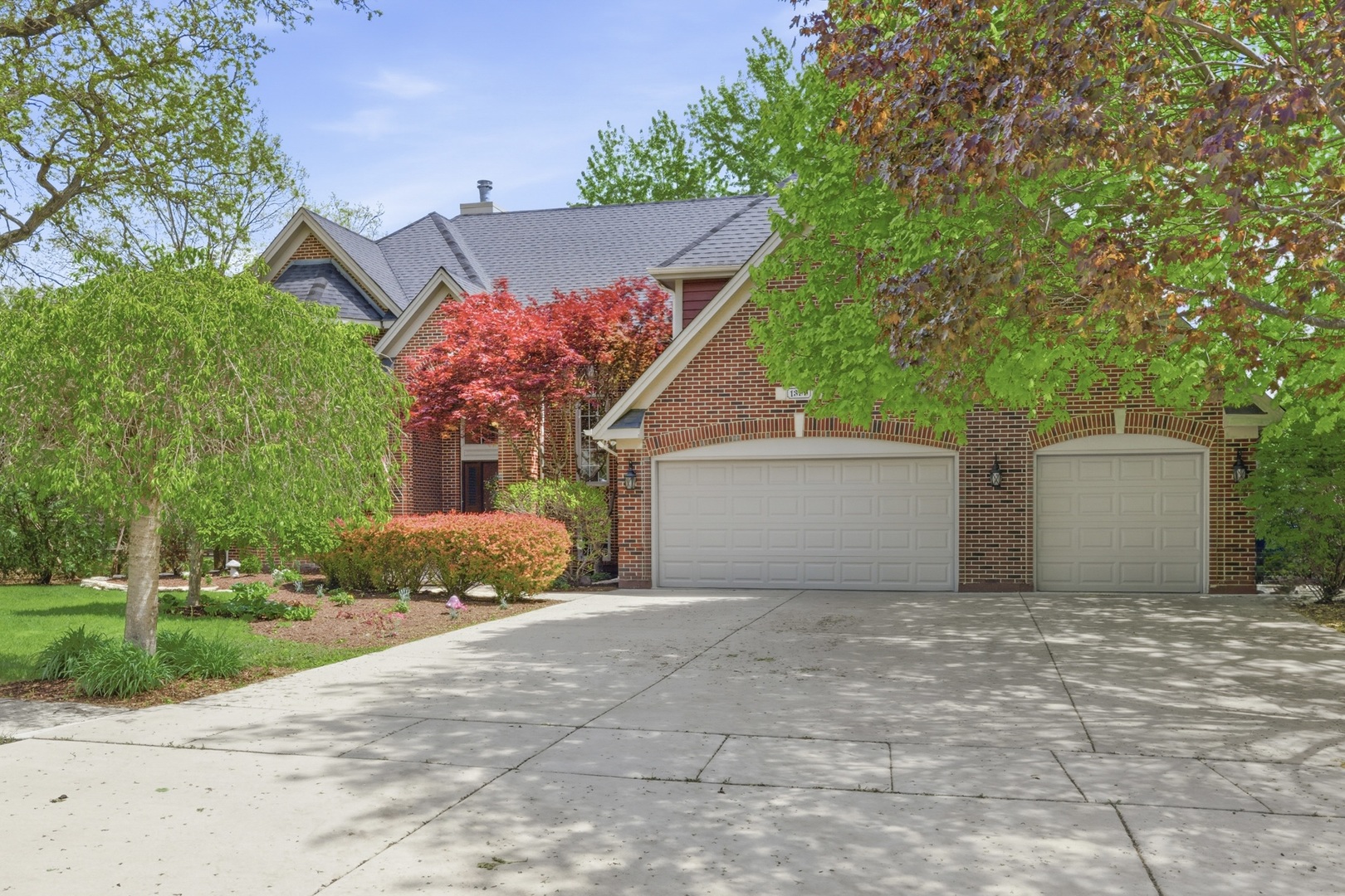 1399 Medinah Drive, Itasca, IL 60143