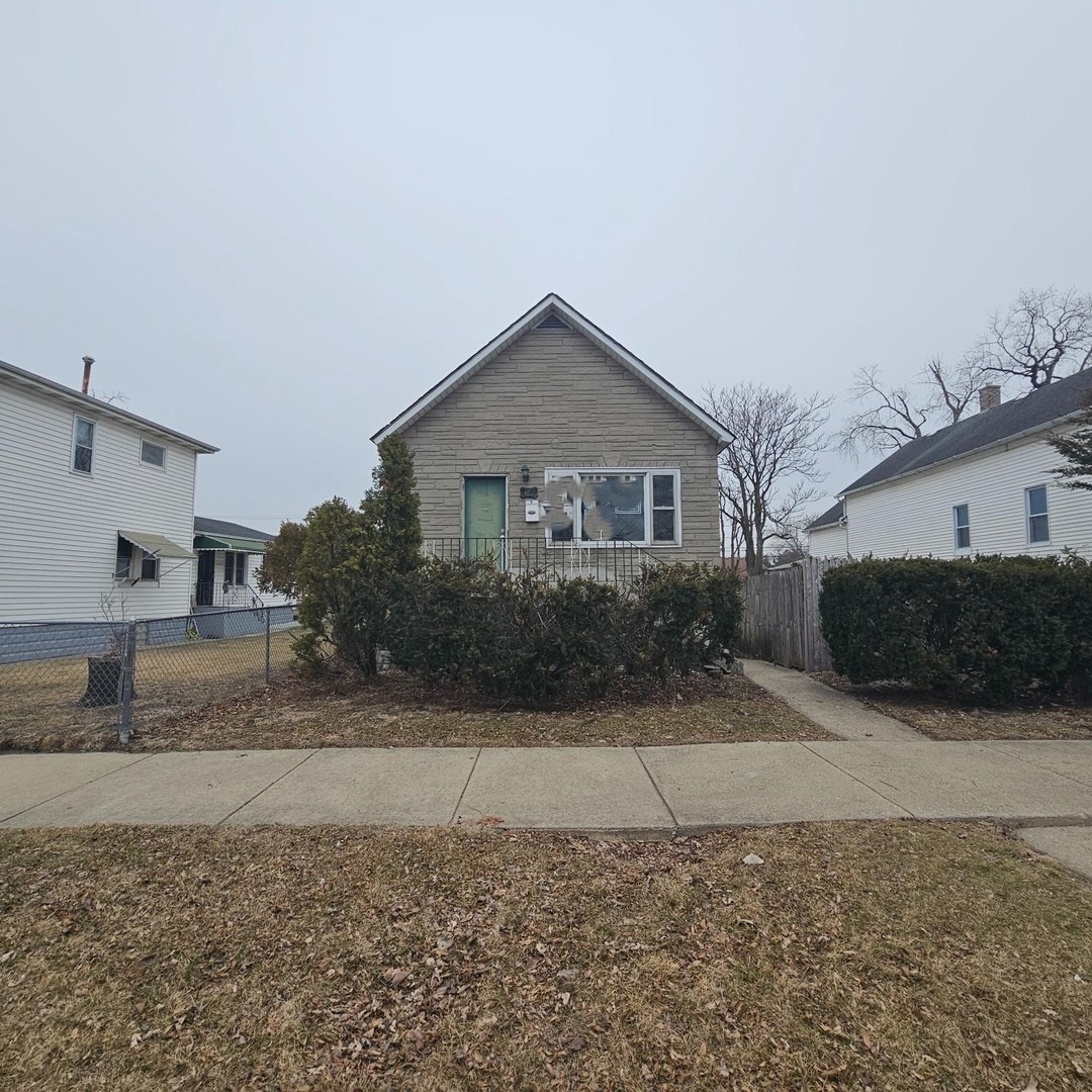 422 GARFIELD Avenue, Calumet City, IL 60409