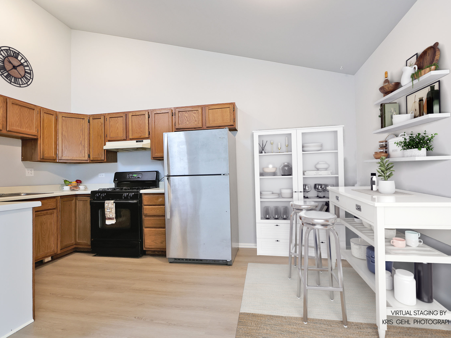 972 Pleasant Street, Woodstock, IL 60098