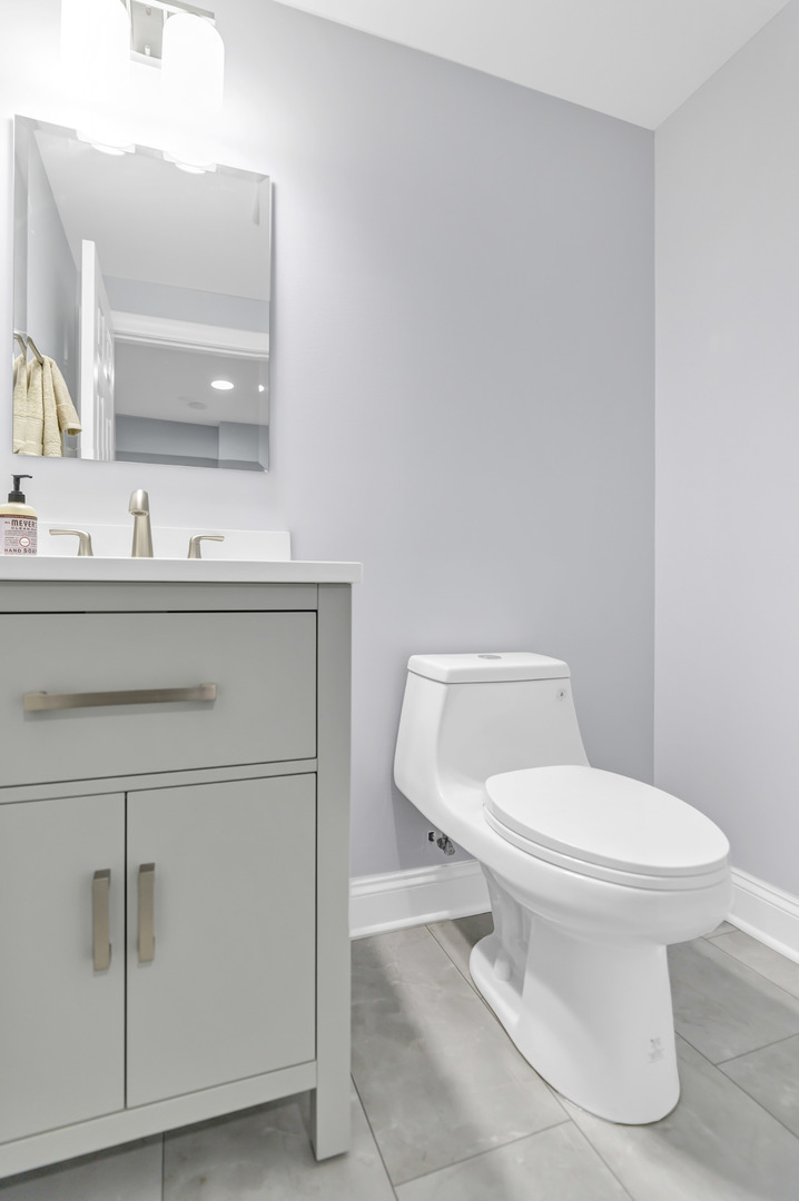 176 Woodland Park Circle, Gilberts, IL 60136