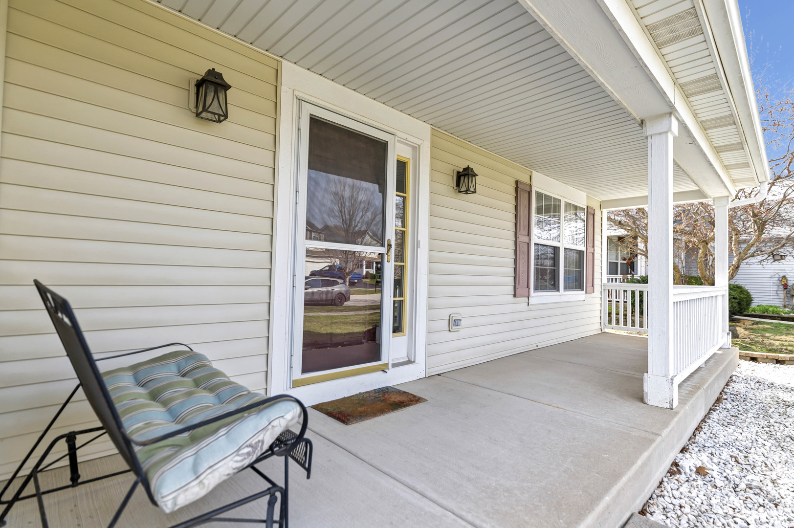 176 Woodland Park Circle, Gilberts, IL 60136