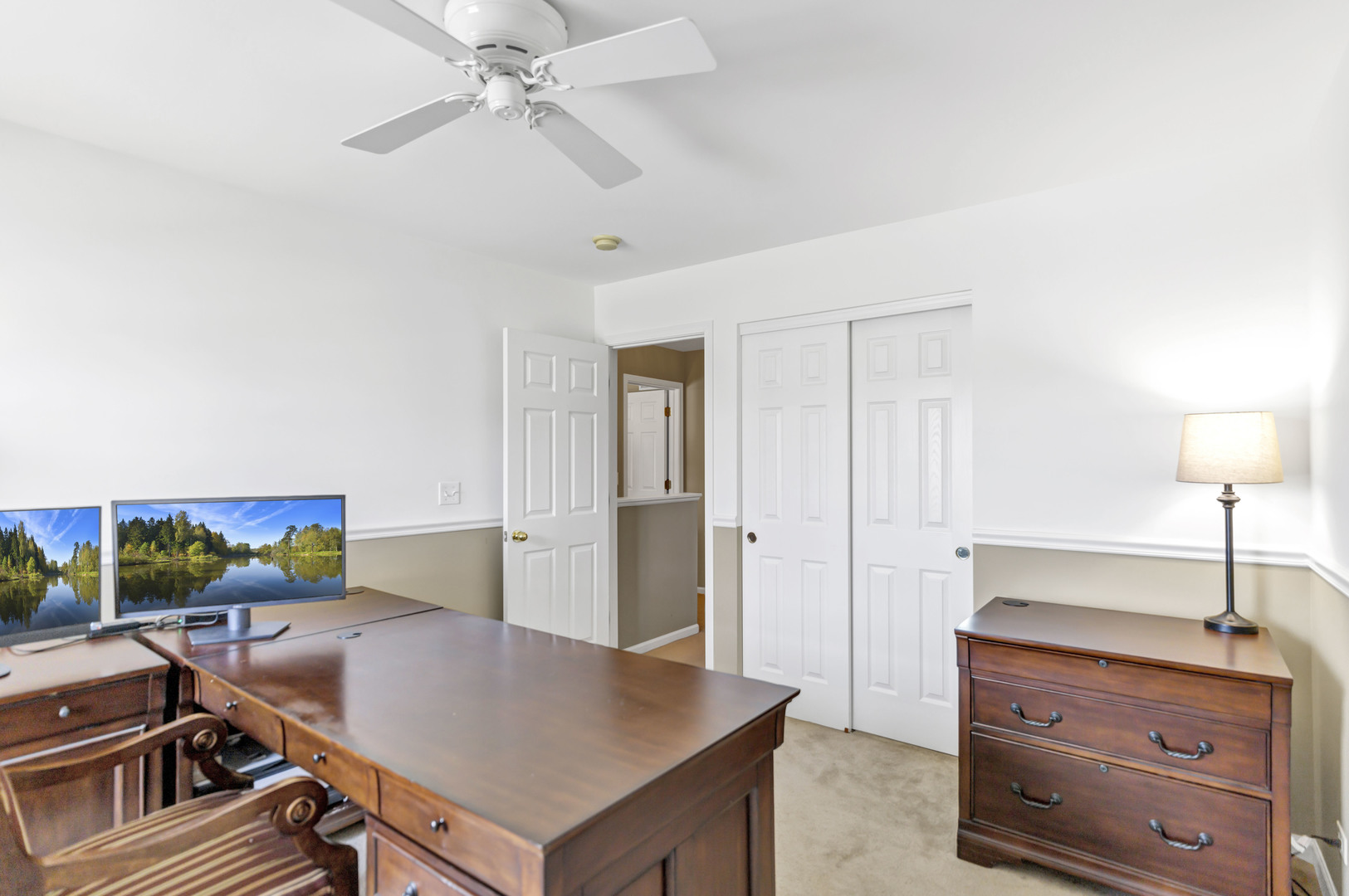 176 Woodland Park Circle, Gilberts, IL 60136