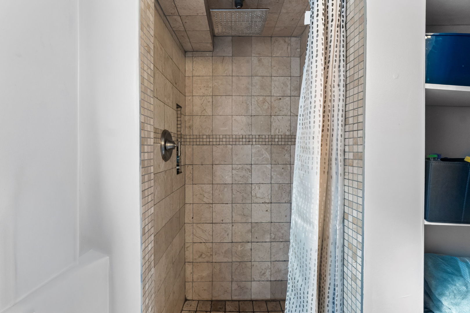 6140 W 99th Street, Oak Lawn, IL 60453