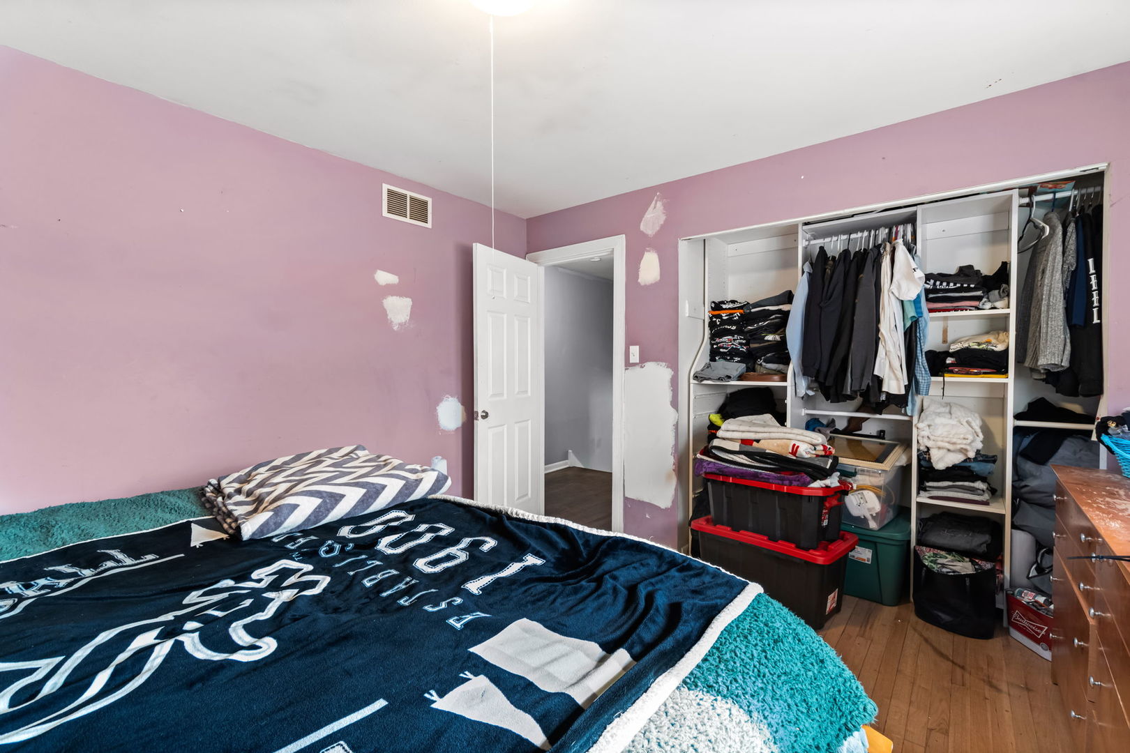 6140 W 99th Street, Oak Lawn, IL 60453