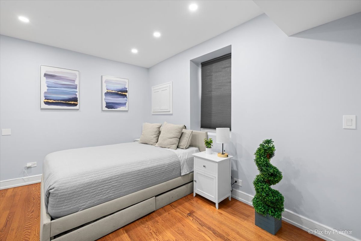 1969 N Lincoln Avenue #1, Chicago, IL 60614