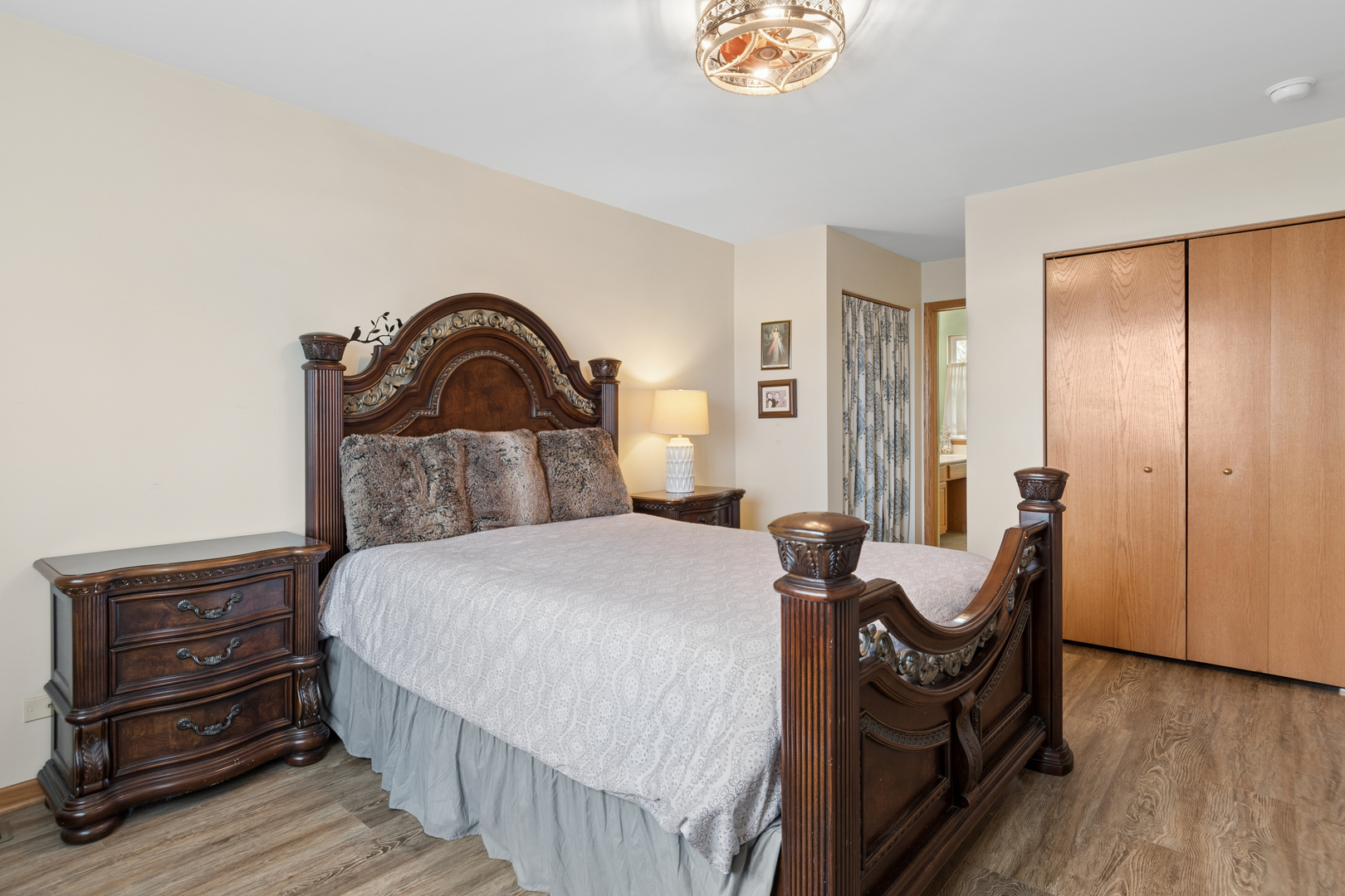 414 Coventry Circle #414, Glendale Heights, IL 60139