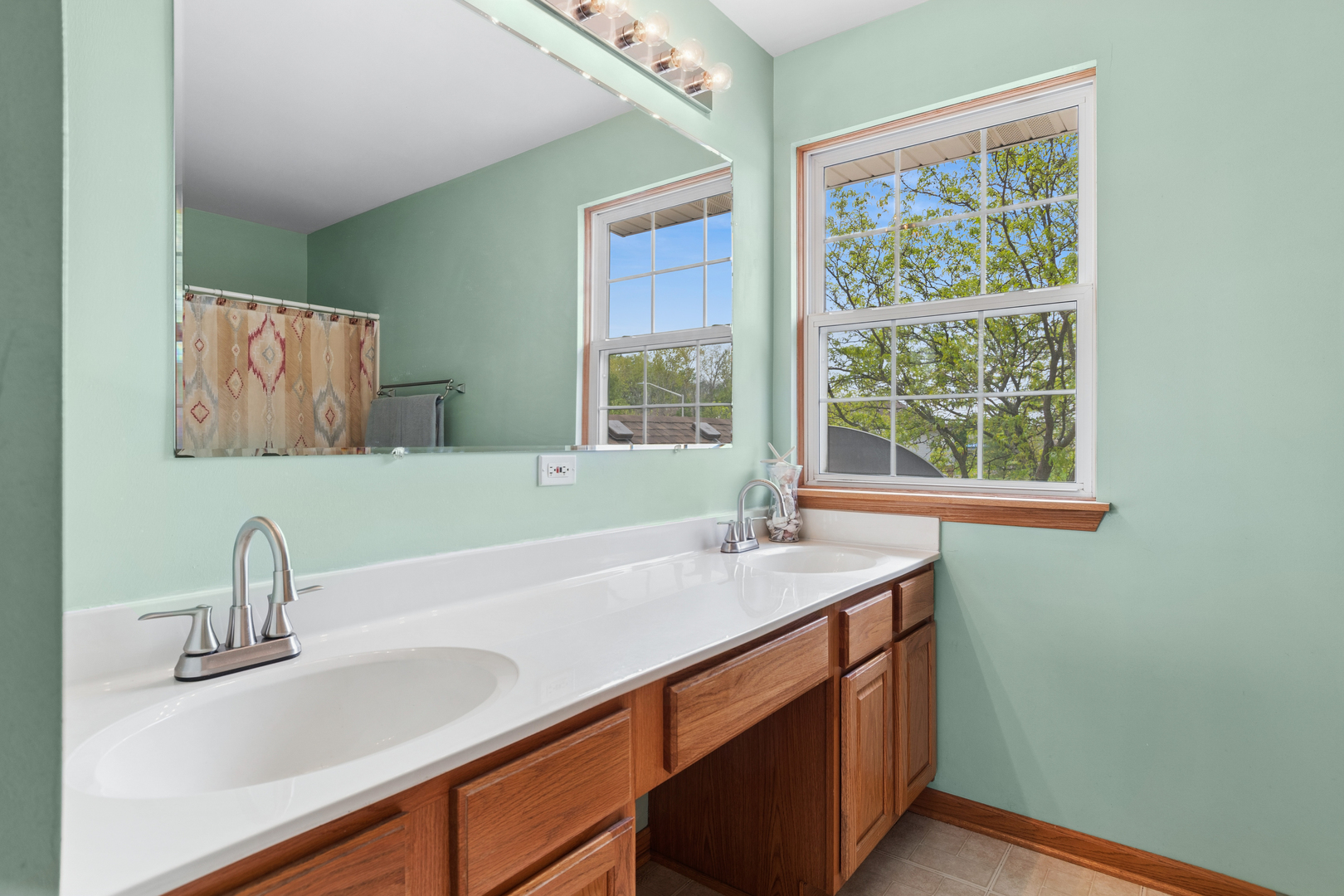 414 Coventry Circle #414, Glendale Heights, IL 60139