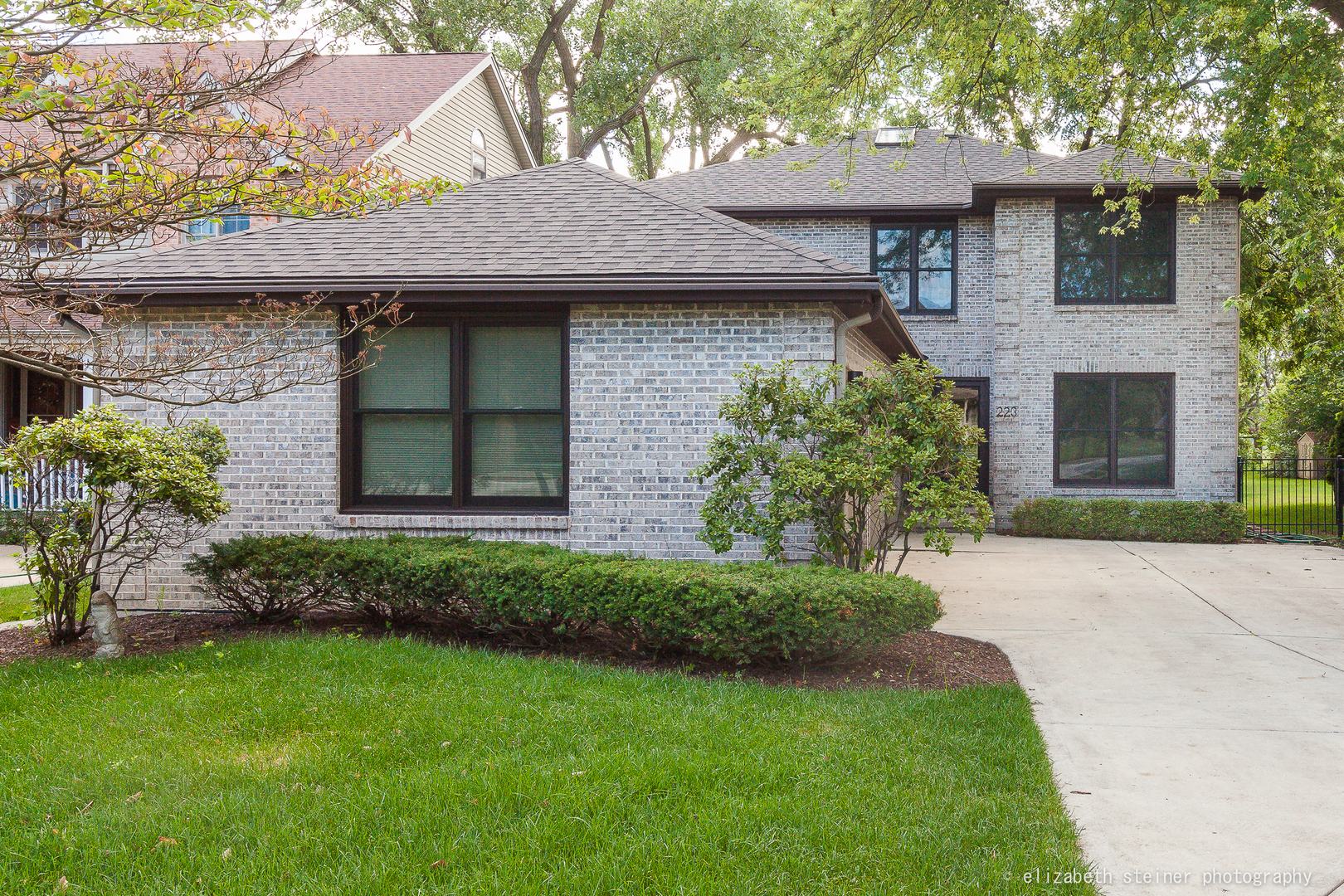 Clarendon Hills, IL 60514