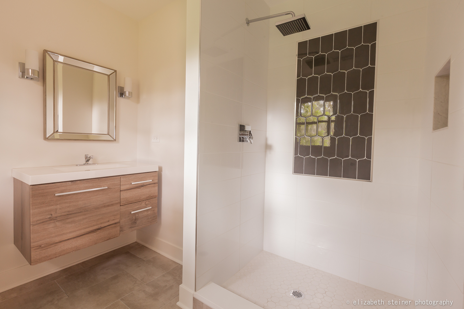 Clarendon Hills, IL 60514