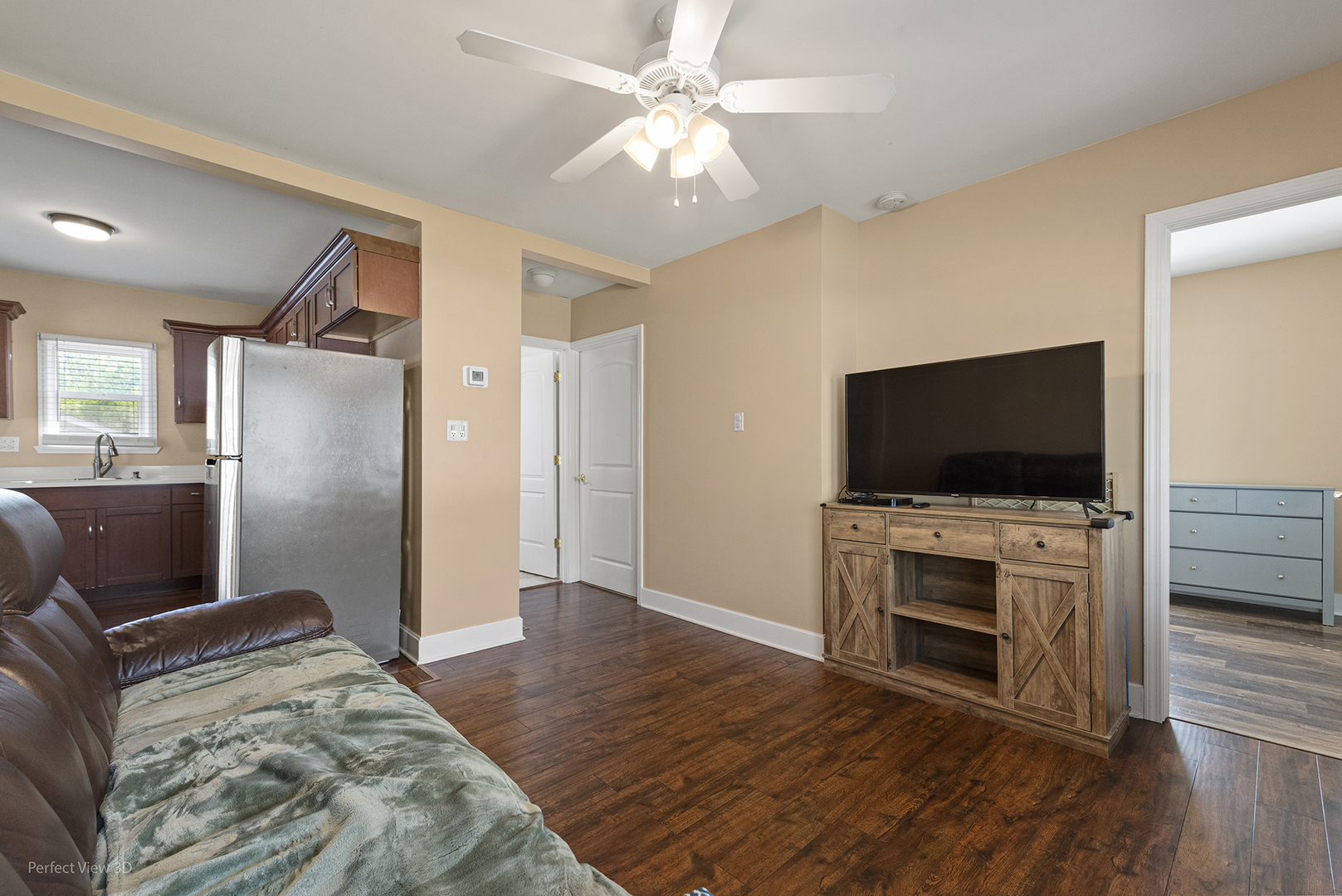 128 Independence Avenue, Joliet, IL 60433