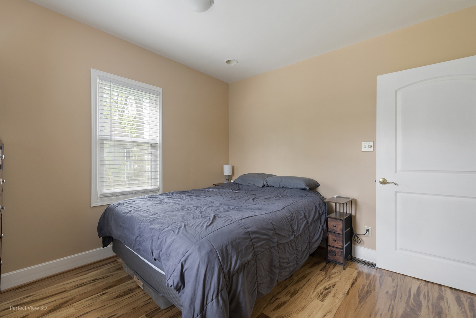 128 Independence Avenue, Joliet, IL 60433