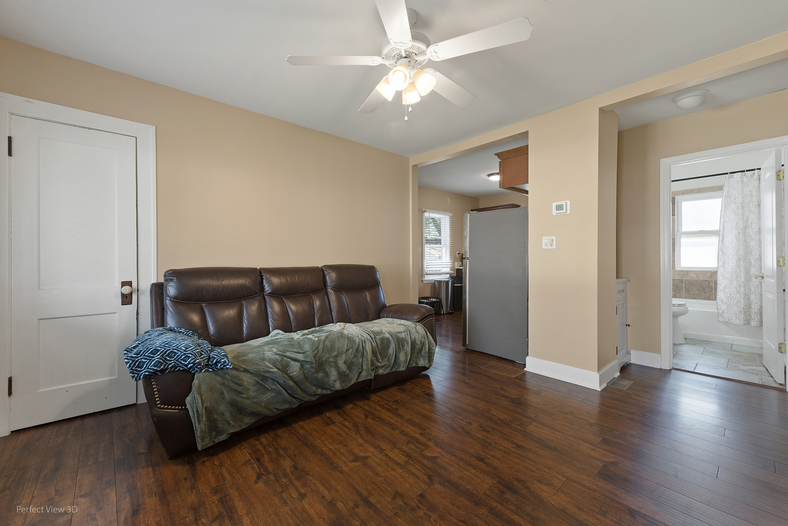 128 Independence Avenue, Joliet, IL 60433