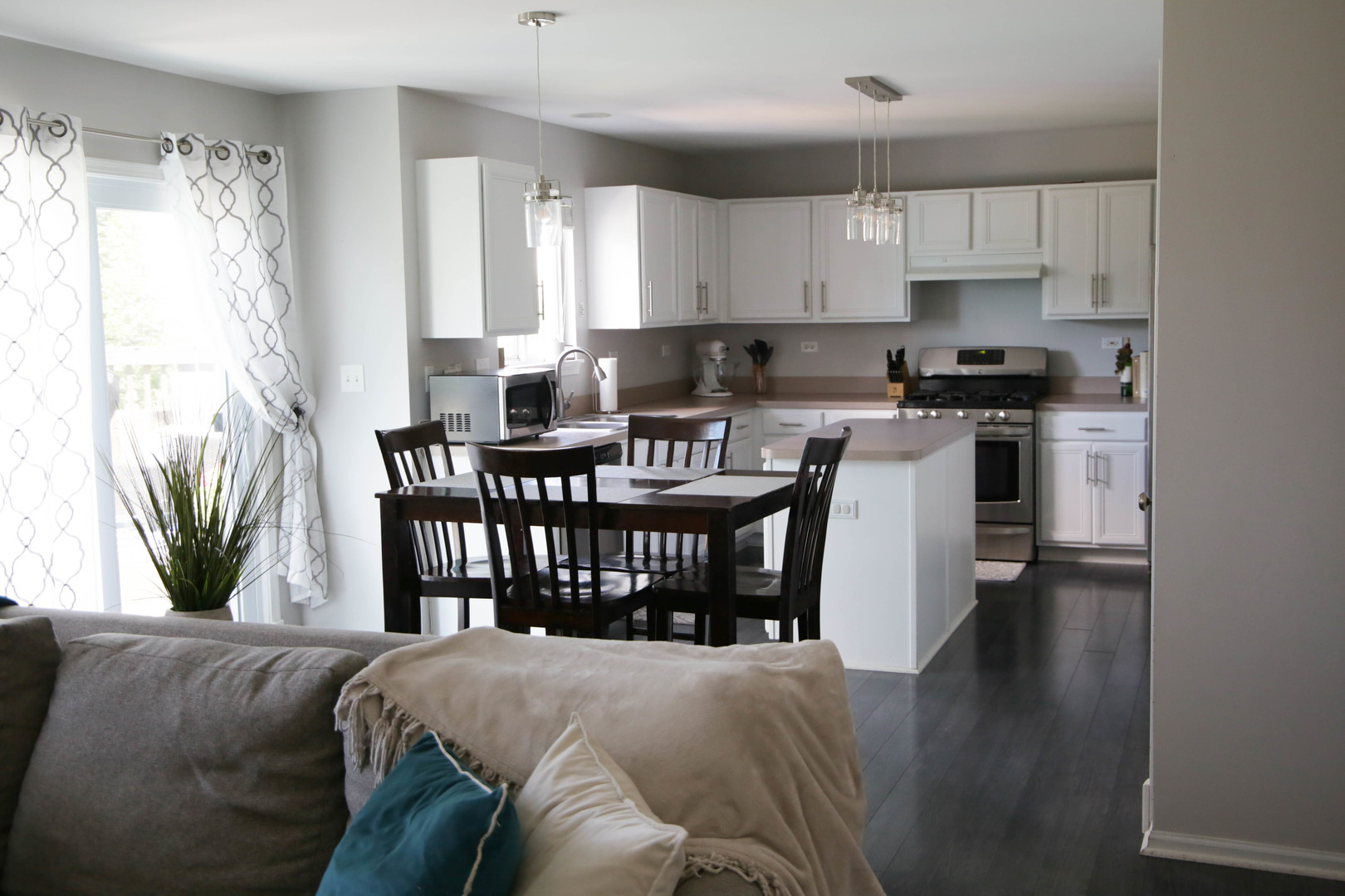 Montgomery, IL 60538