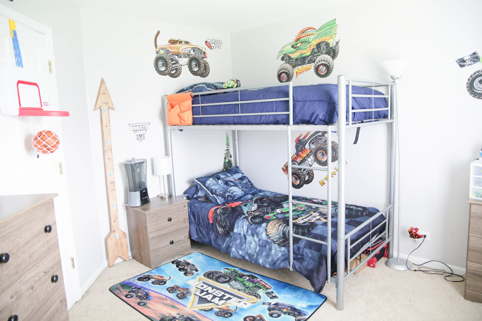 Montgomery, IL 60538