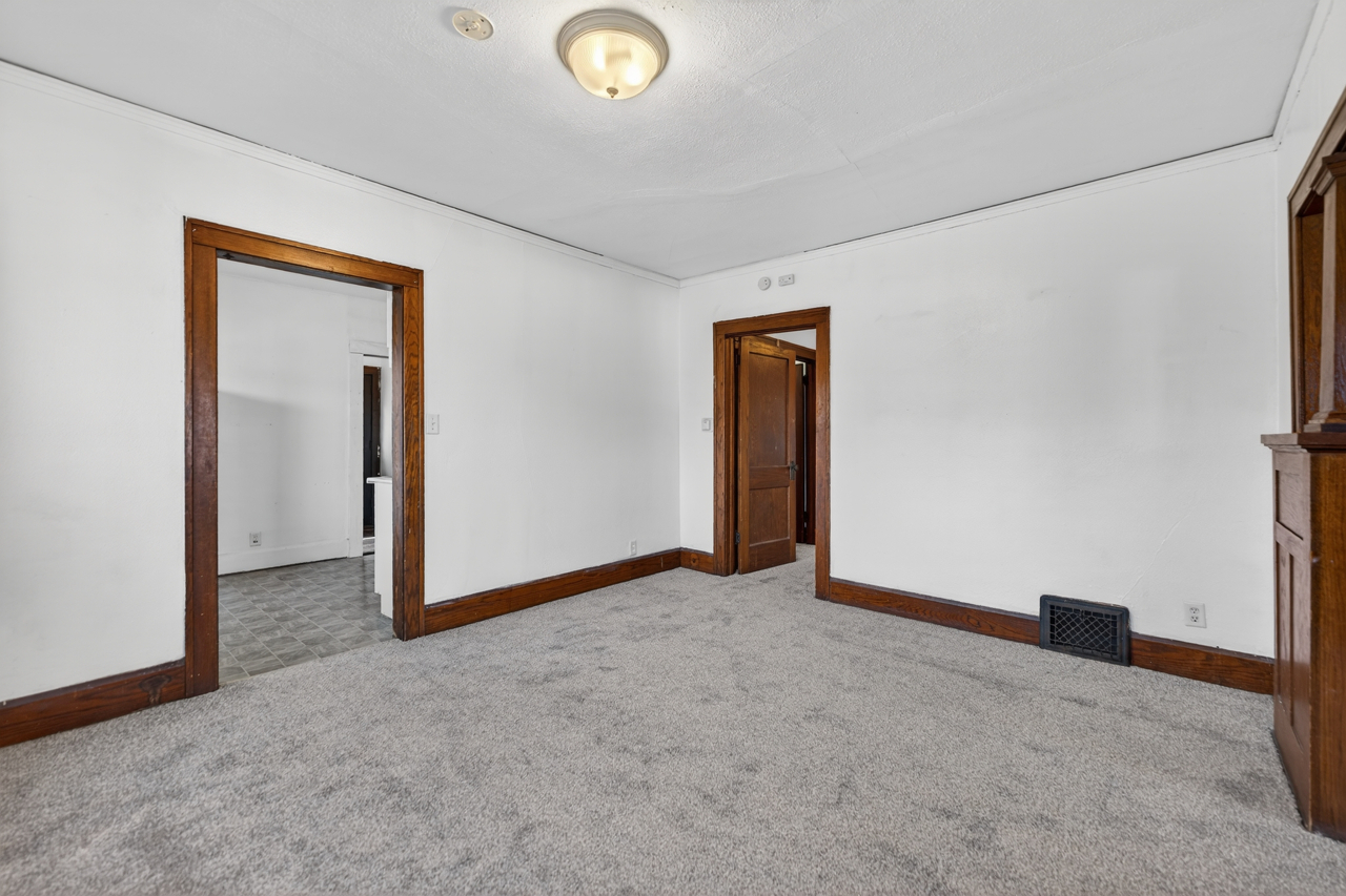 1509 16th Avenue, Rockford, IL 61104