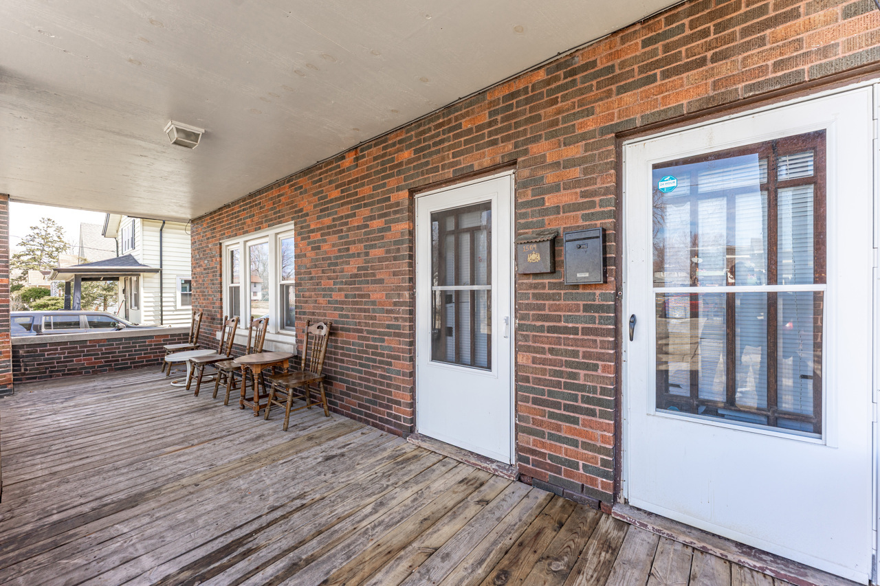 1509 16th Avenue, Rockford, IL 61104