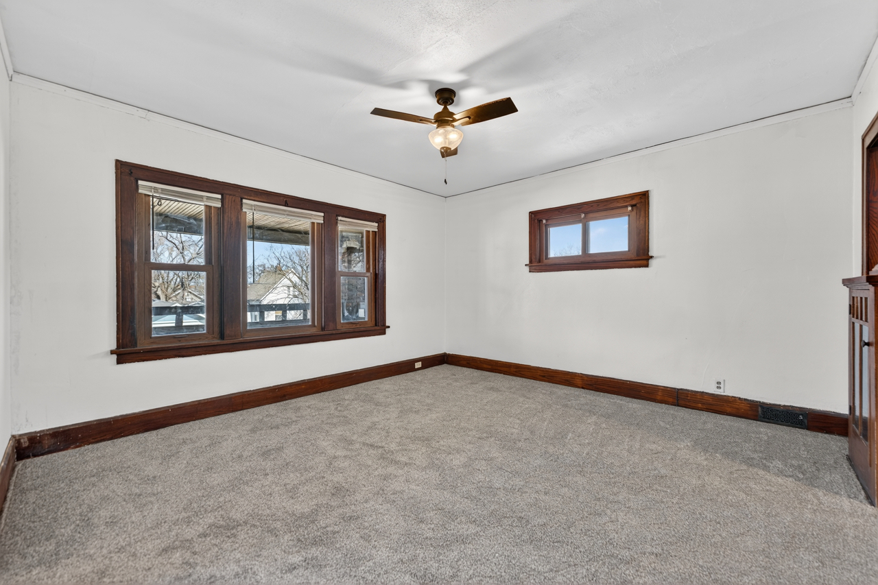 1509 16th Avenue, Rockford, IL 61104