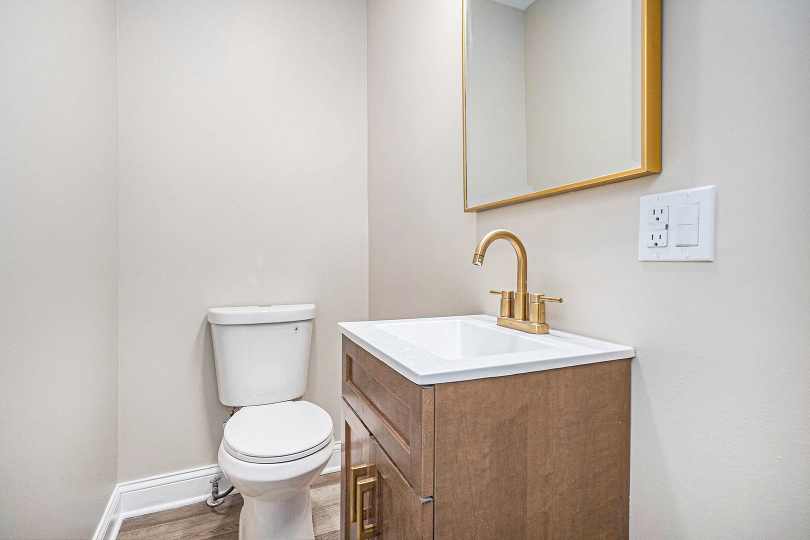 26 E 157th Street, South Holland, IL 60473