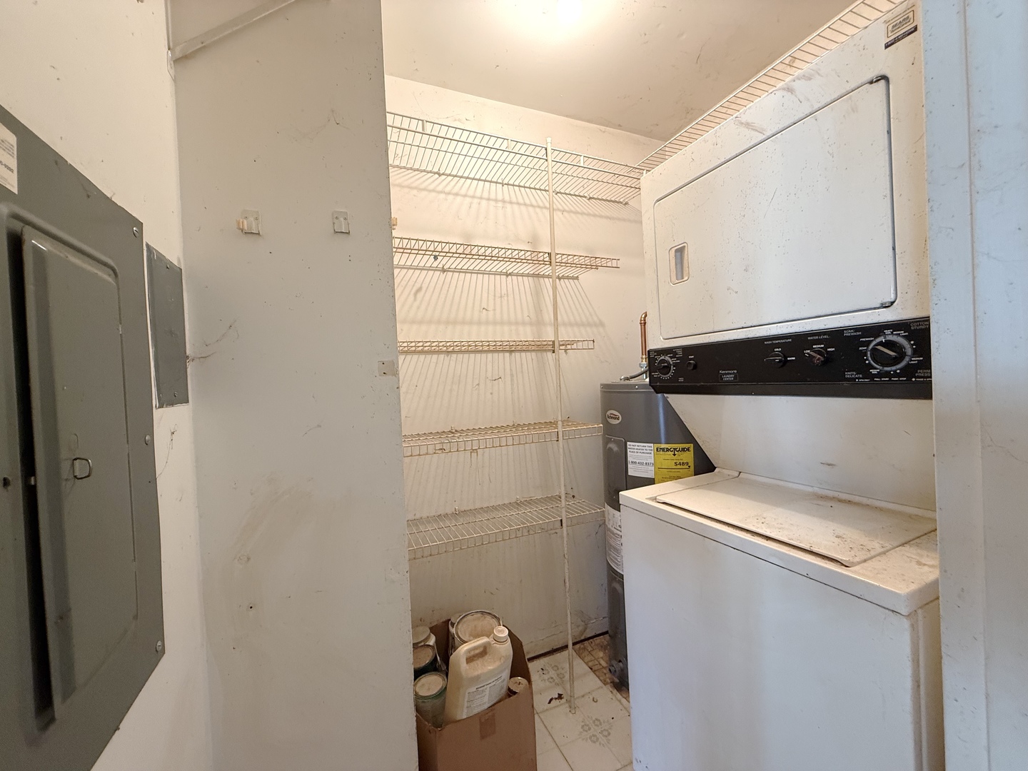 931 Chase Court, Gurnee, IL 60031