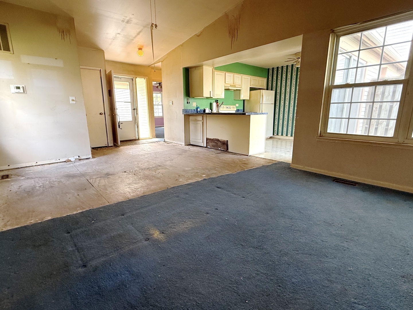 931 Chase Court, Gurnee, IL 60031