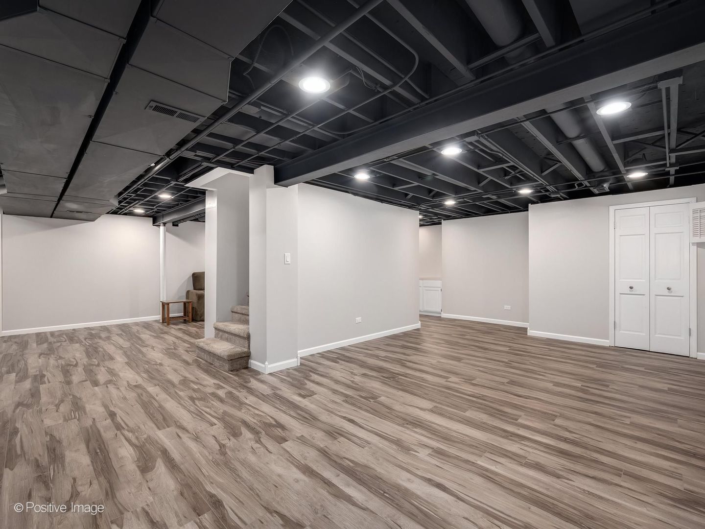 1432 Terrance Drive, Naperville, IL 60565