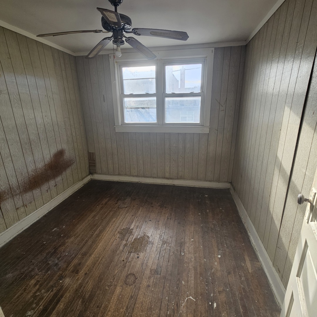 116 N Laramie Avenue, Chicago, IL 60644